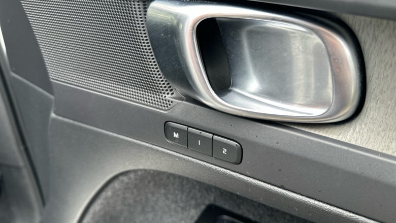 Volvo Xc40 1.5 T3 [163] Inscription 5dr Geartronic Petrol Estate